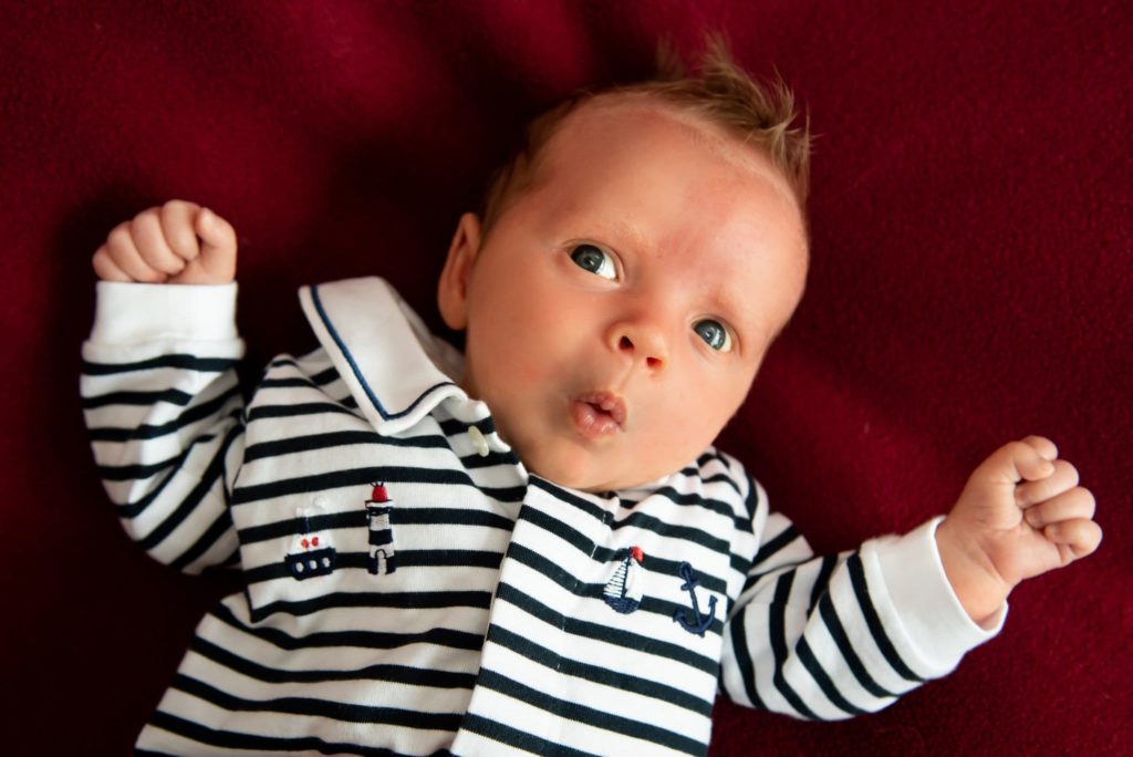 newborn photoshoot home, baby face