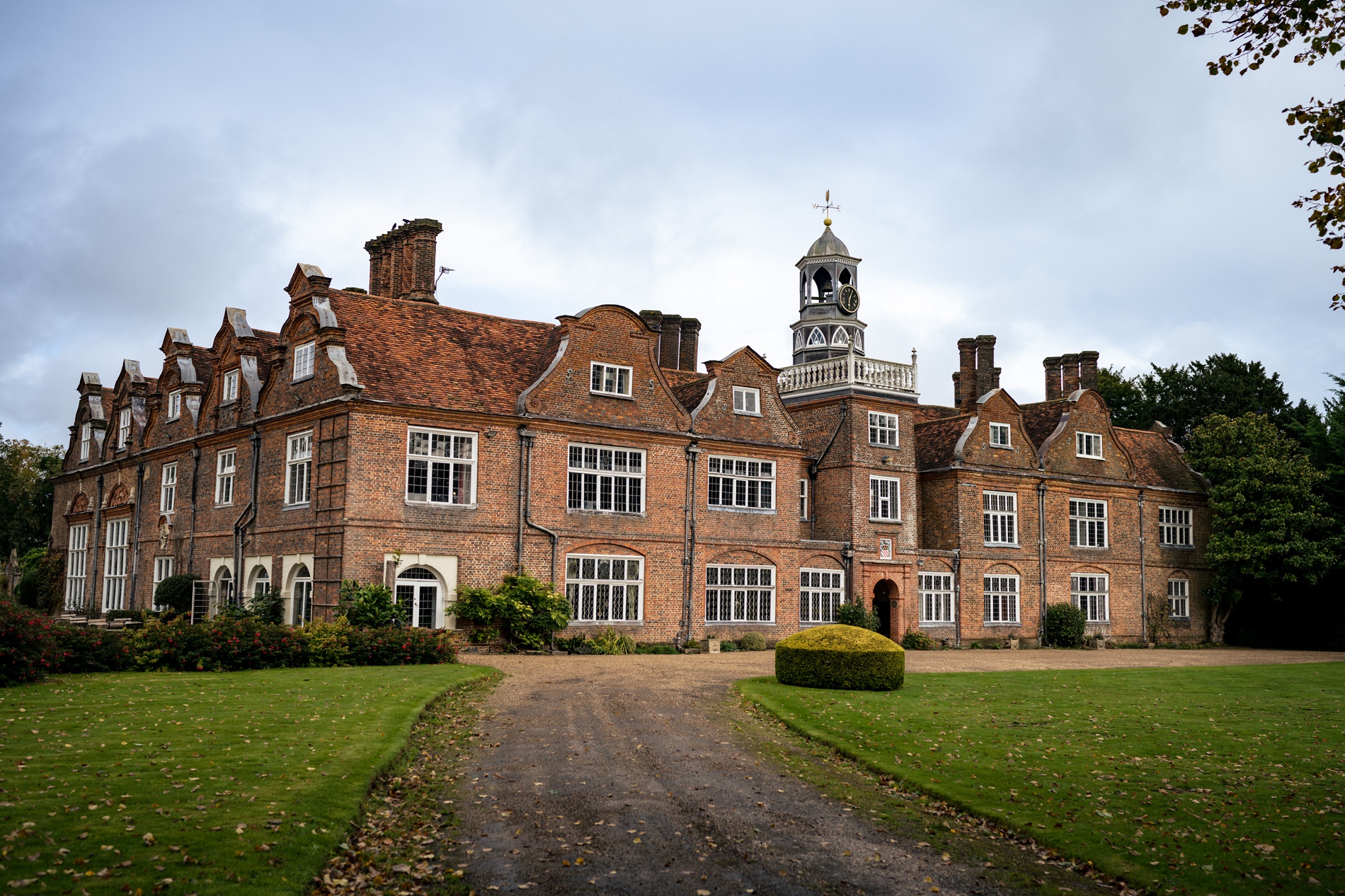 Rothamsted Manor on cloudy day