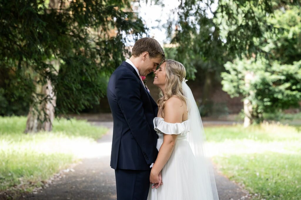 Romantic image of couple of grounds in Charlton House Greenwich